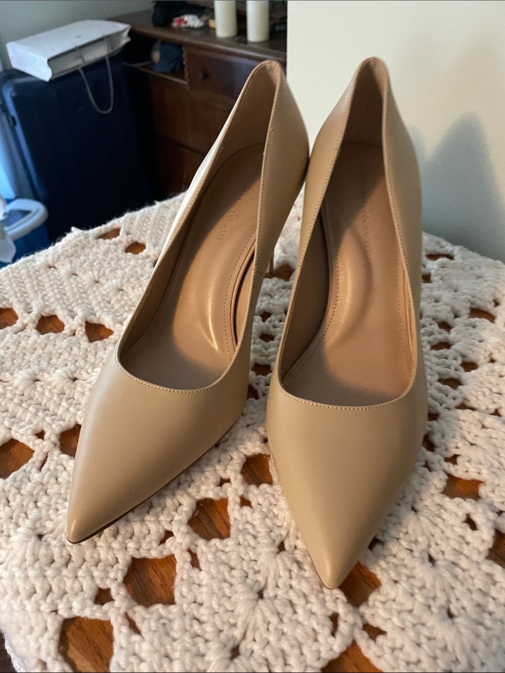 WHBM nude leather heels 8.5